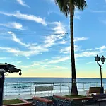 Fronte Mare Ampio Quadrilocale Apartment Alassio